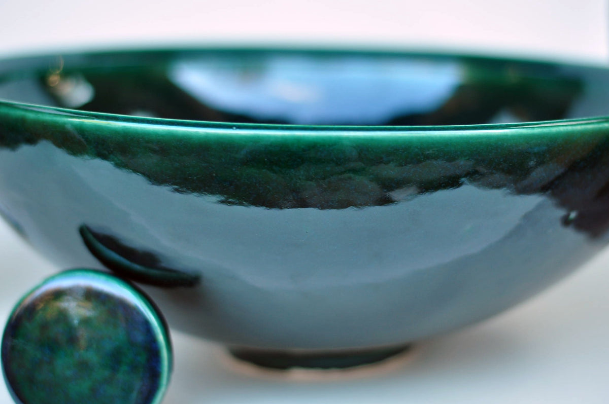 Handmade Ceramic Vessel Sink – Tanne Ø40 cm | Glossy Bottle Green