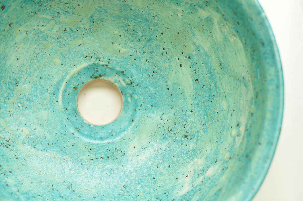 Handmade Ceramic Vessel Sink – Semi-matte Turquoise Ø30 cm | Speckled Glaze