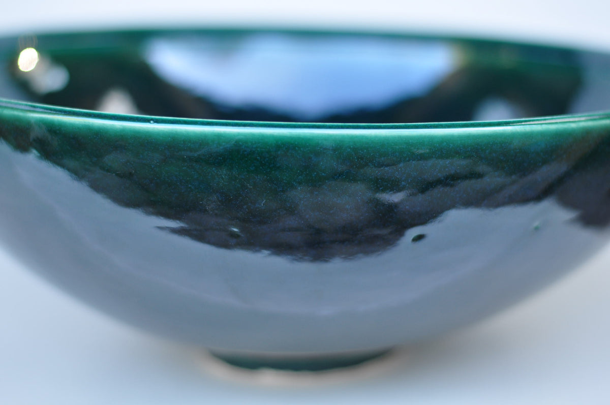 Handmade Ceramic Vessel Sink – Tanne Ø40 cm | Glossy Bottle Green