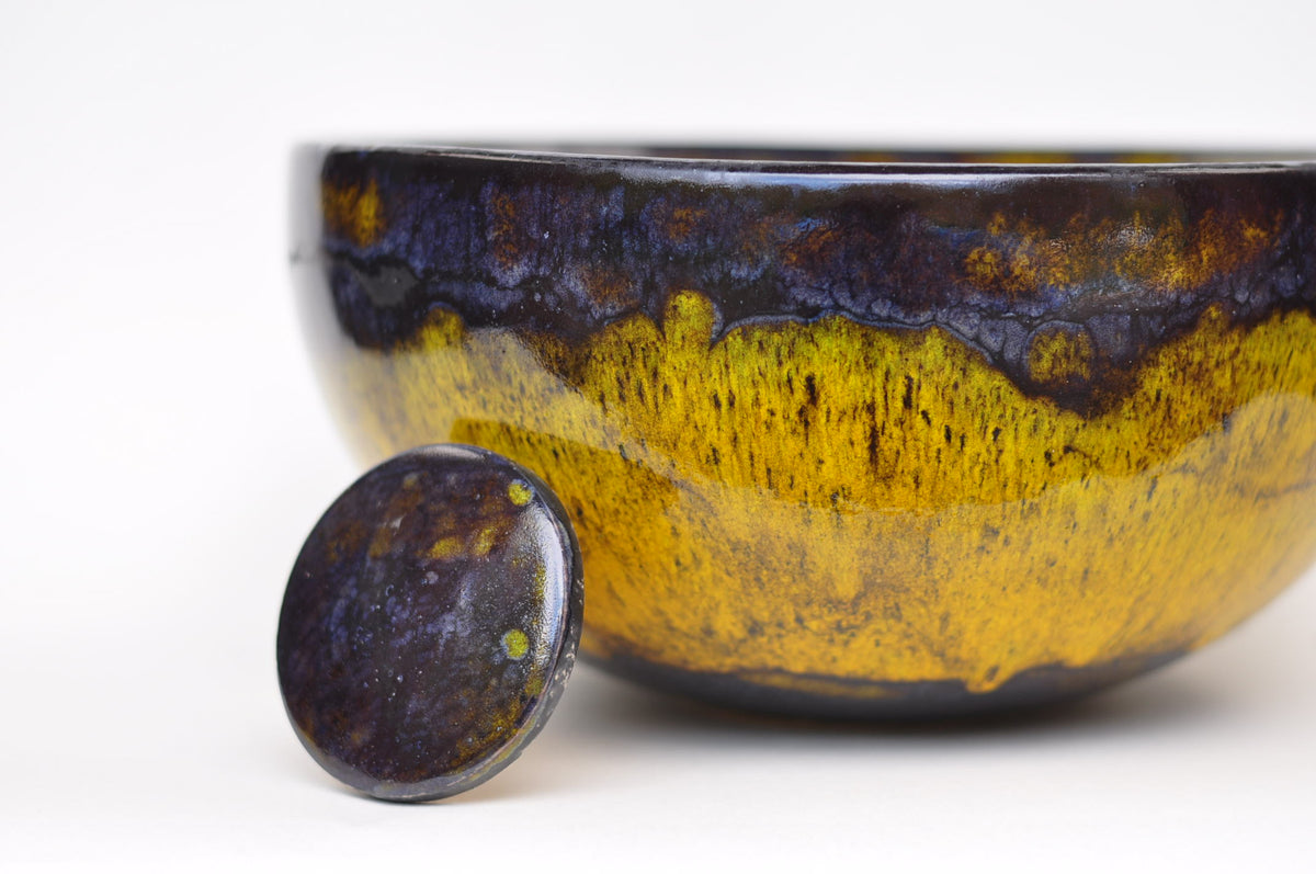 Handmade Ceramic Vessel Sink – Maracuya Ø30 cm | Golden Yellow & Deep Purple