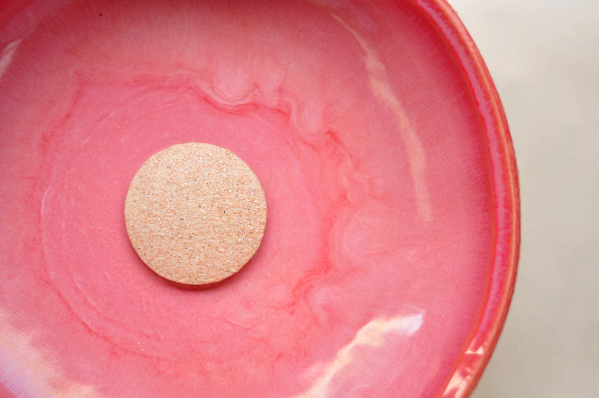 Handmade Ceramic Vessel Sink – Pink Haze Ø33 cm | Pink & Textured Cream